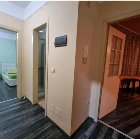 Central Apartment